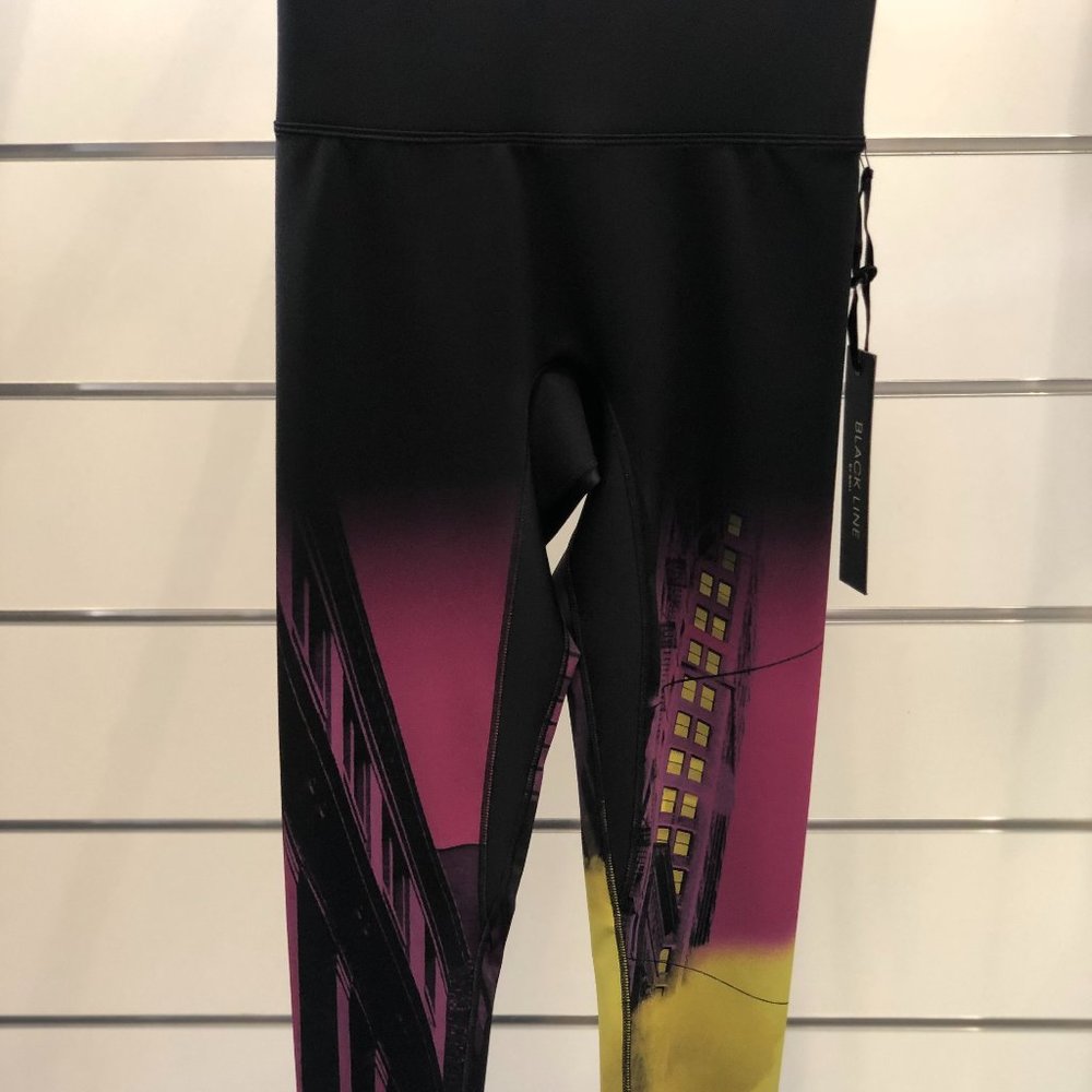 Black Line by Noli Legging
